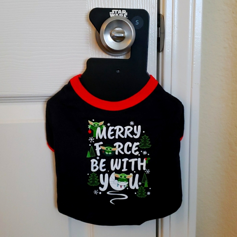 NWT Size Small -Star Wars Mandalorian Pet Shirt